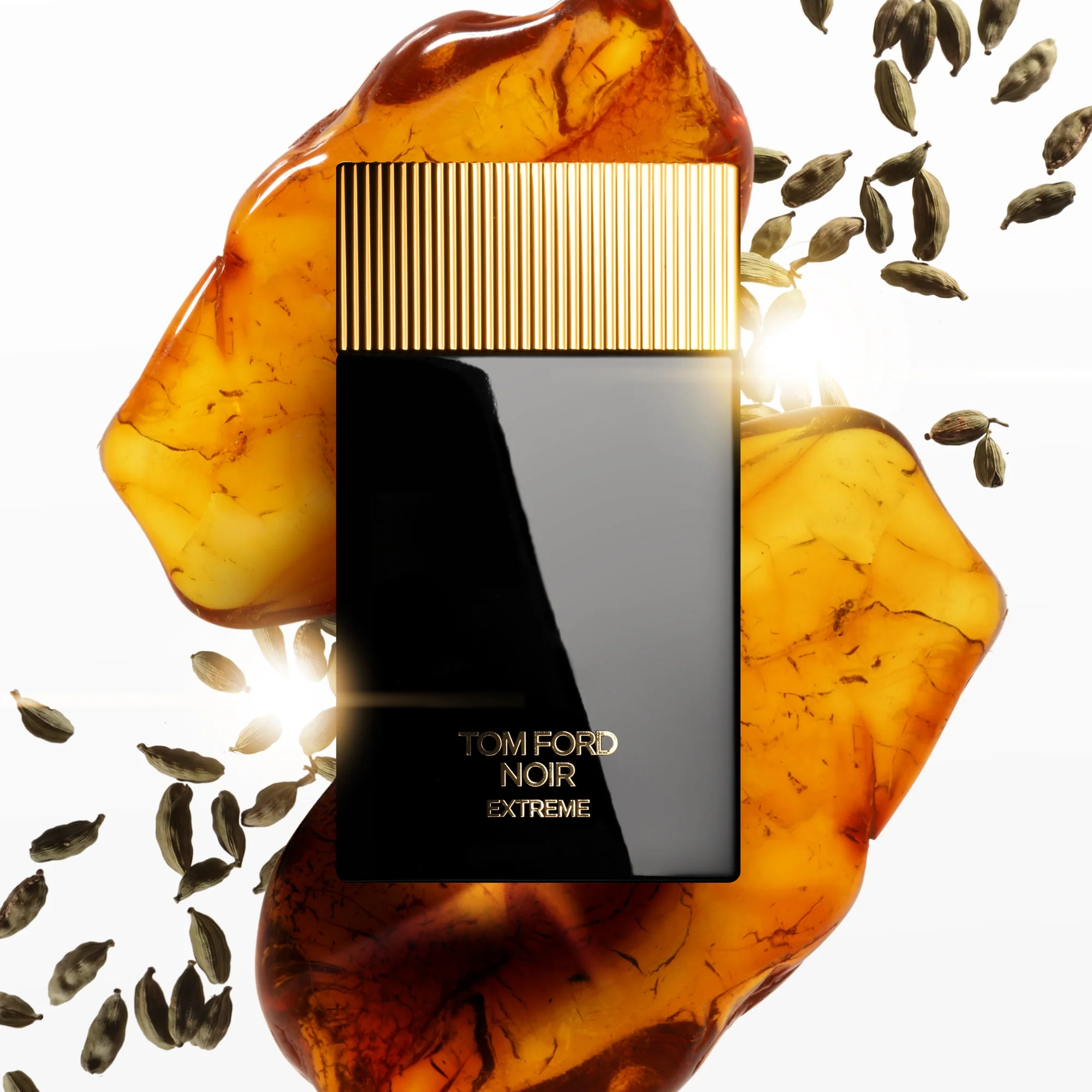 Noir Extreme Eau de Parfum - Image 10